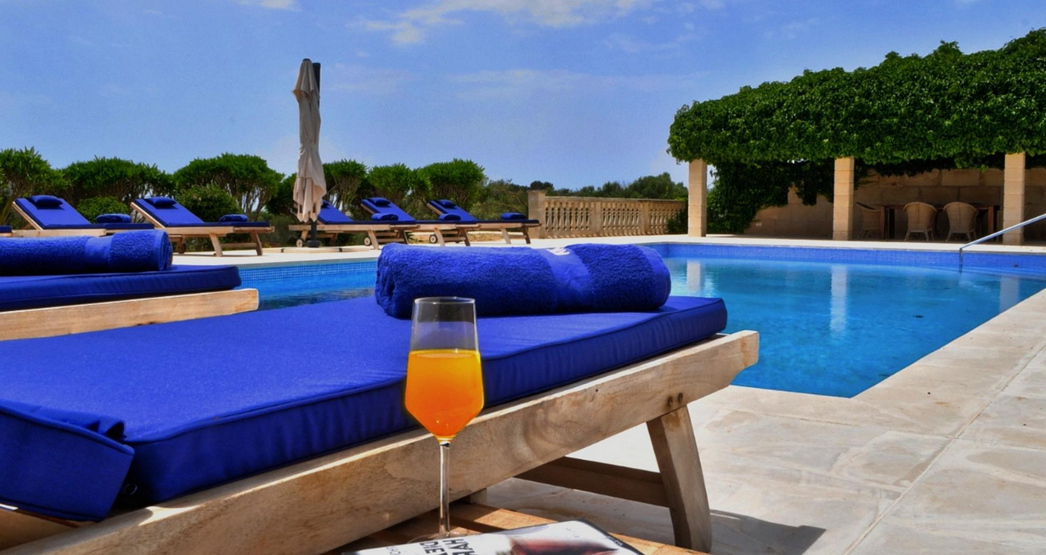 Villa Pedale 8 Bedrooms with Pool