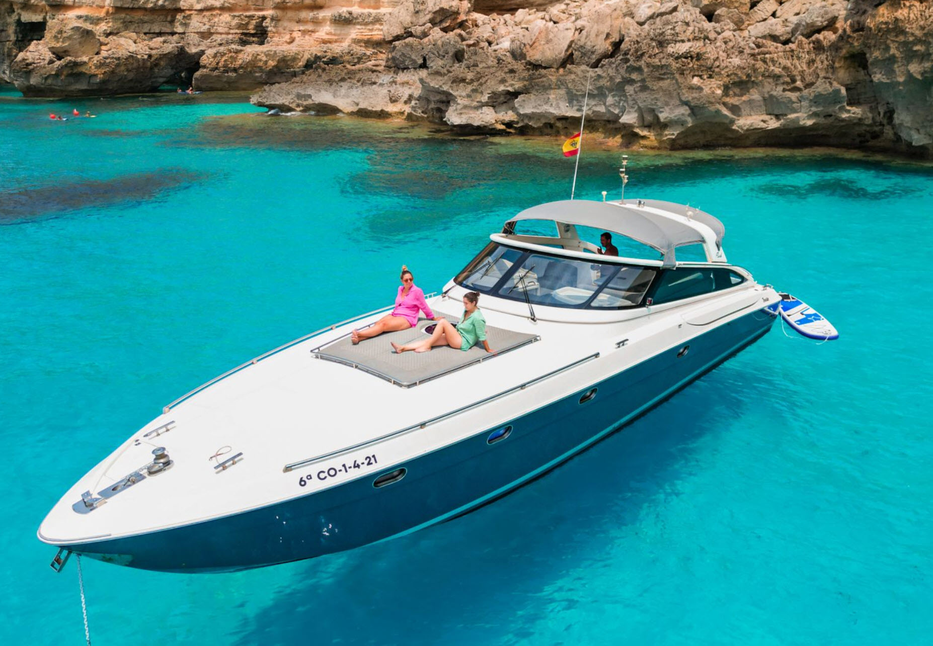 Boat hire in Valencia