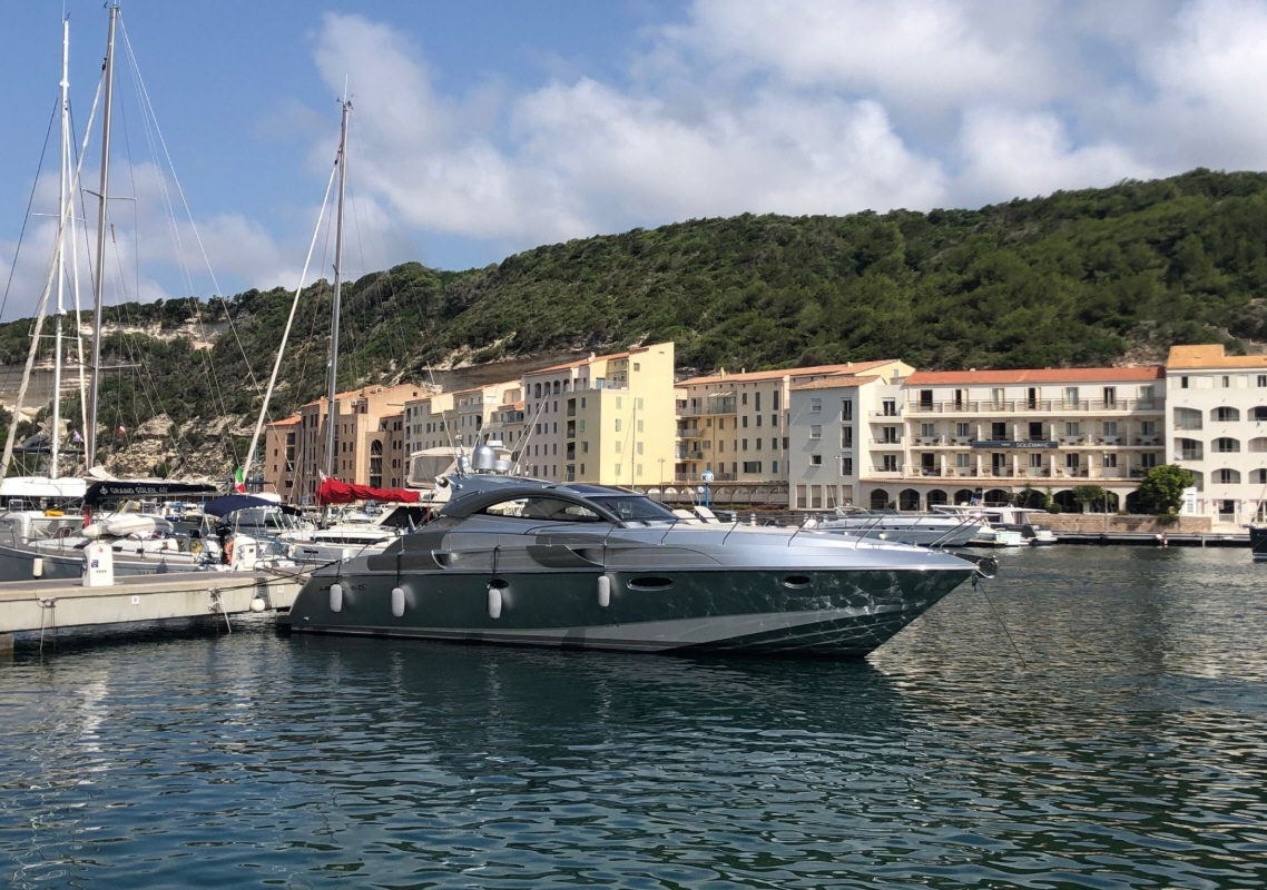 Boat hire in Villeneuve-Loubet